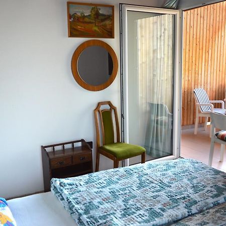 Appartement Benedekné Háza à Gyenesdiás Extérieur photo
