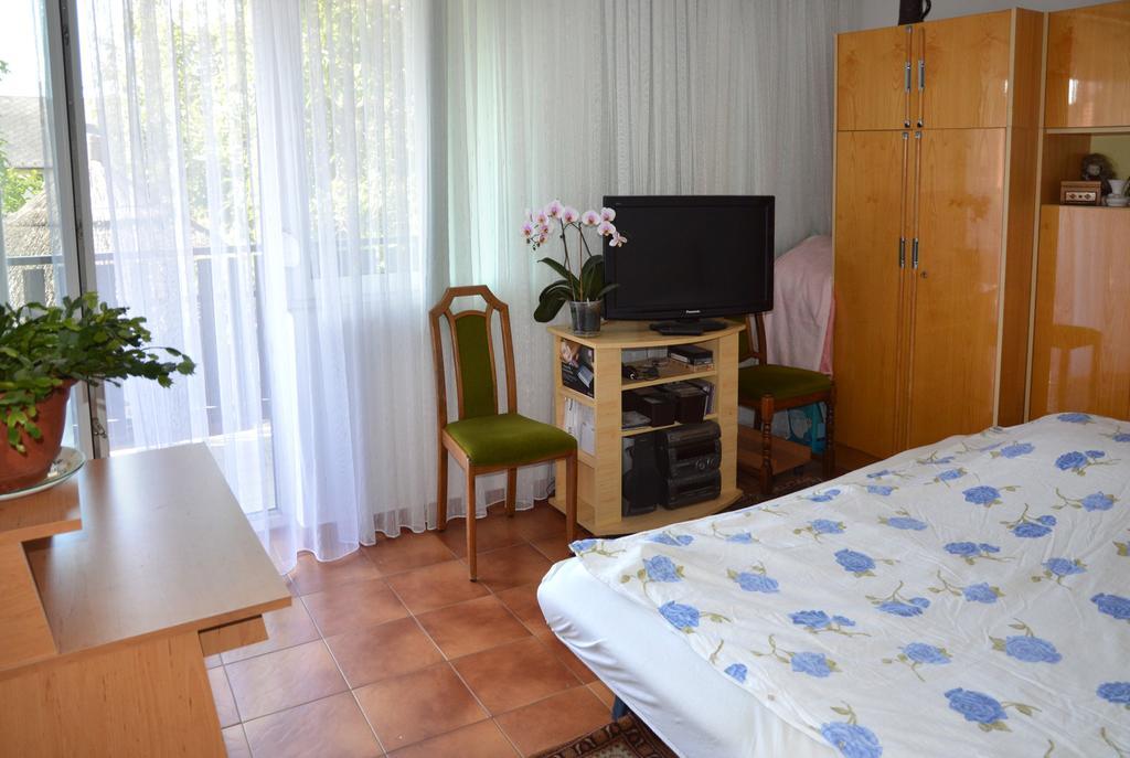 Appartement Benedekné Háza à Gyenesdiás Extérieur photo