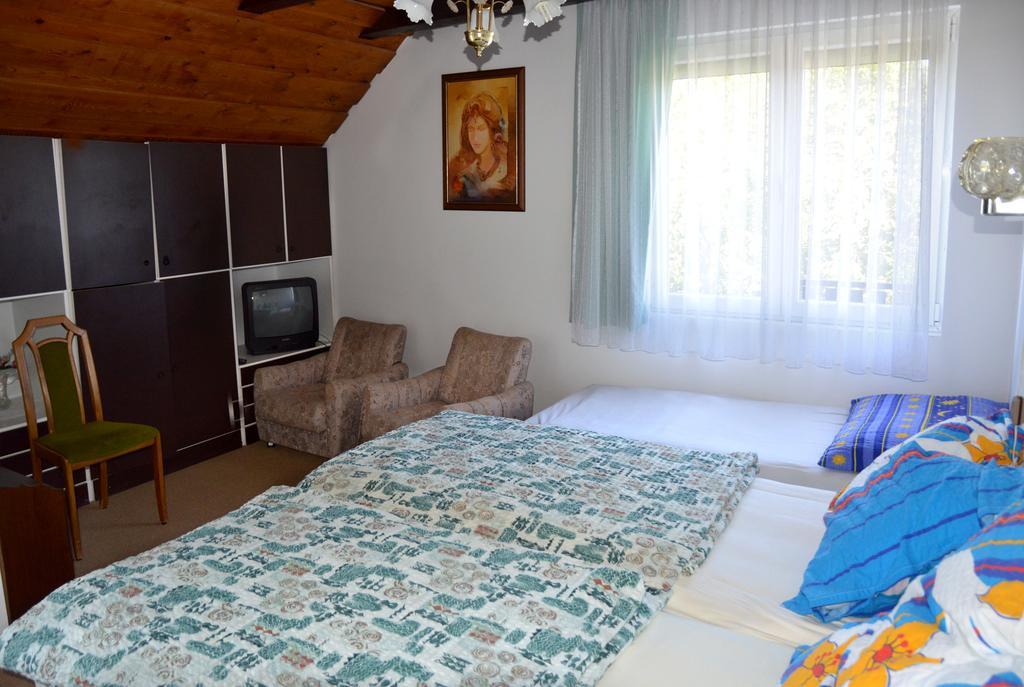 Appartement Benedekné Háza à Gyenesdiás Extérieur photo