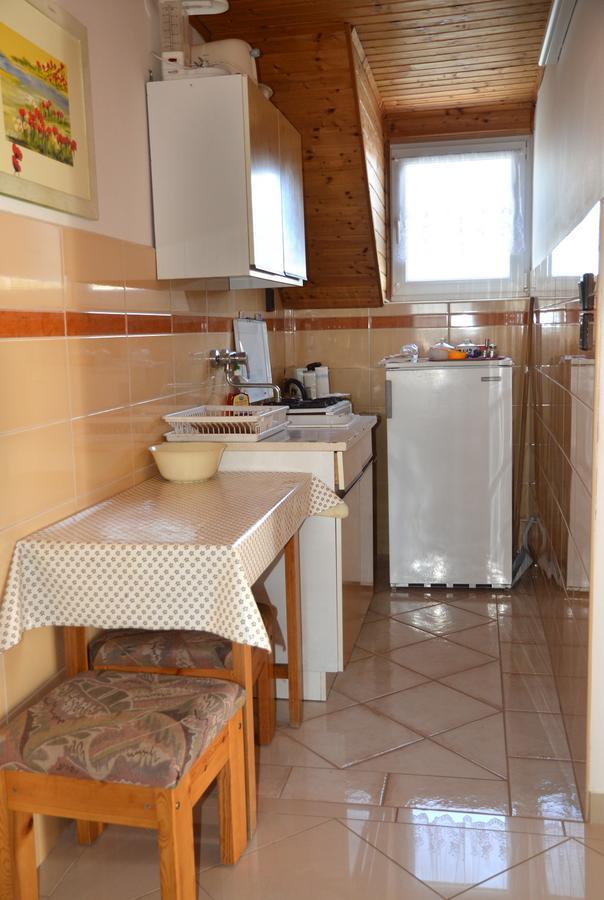 Appartement Benedekné Háza à Gyenesdiás Extérieur photo